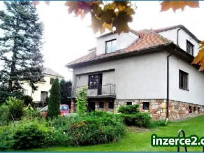 Levný nájem moderní vily 5+2+kuchyně+zahrada, Beroun
