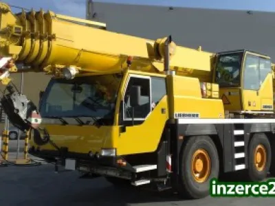 Autojeřáb Liebherr LTM 1055/2