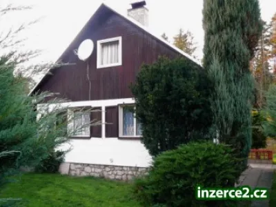 Chata u Lužnice v Jižních Čechách