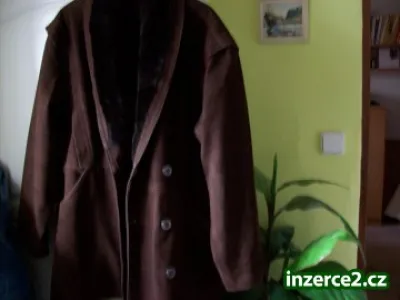 Prodám krásný kabát vyteplený kožešinou