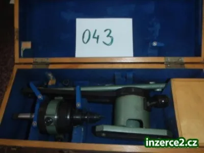 Obrážecí hlava pro stříhání plechu PNP-1