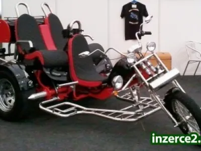 Motorová tříkolka třísedadlová WK Trikes
