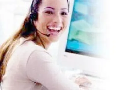 Telefonní operátor/ka