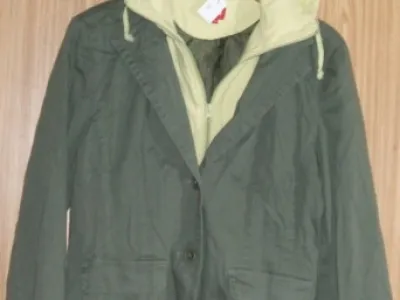 sako dáms zelené s kapucou zn. outfit vel.40