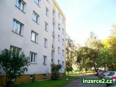 Hledáme byt v dr. nebo os. vlastnictví v Praze 6.