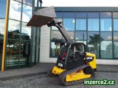 2011 JCB 260T Highflow Smykový nakladac