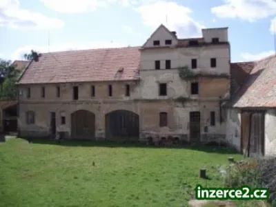 Zemědělská usedlost - Málnice