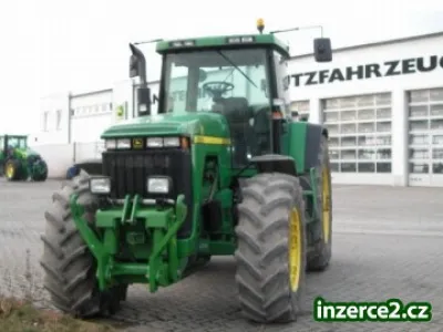 John Deere 8200