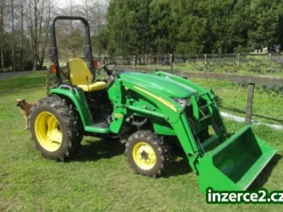 2008 John Deere 3320