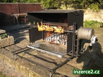 GRIL na prase, sele, kuřata, kýty a jiné