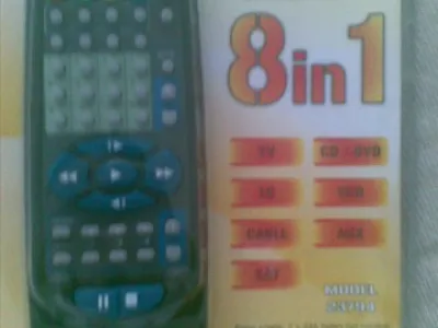 univerzální ovladač 8in1