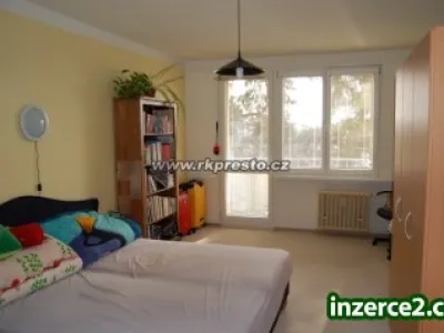 Pronájem bytu 2+1 s balkónem, ČB.
