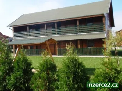 Štúrovo - ubytování v areálu koupaliště v SR