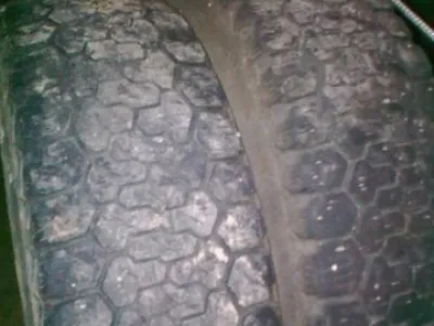 Pneu 165R13