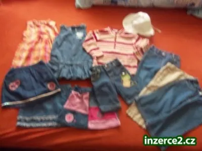 set oblečení pro slečny 12-18 měs.