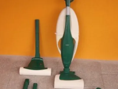 Vorwerk 130 s EB350 a kompletním příslušenstvím