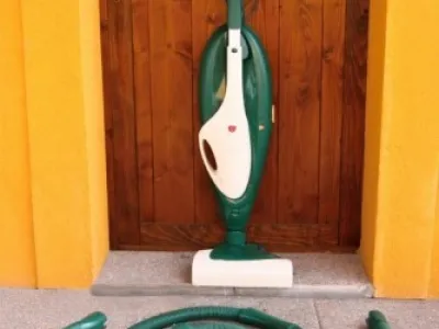Vorwerk 135 s el.klepačem EB351 a s příslušenstvím