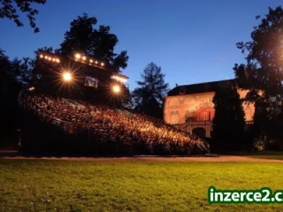 2 vstupenky-Český Krumlov-otáčivé hlediště-Král duchů a Třeštil aneb Jak zkrotit nelidu