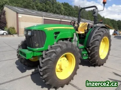 traktor John Deere 5085