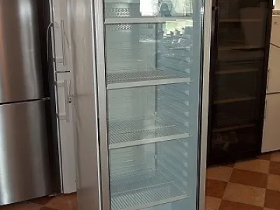 Prosklená lednice chladnice KLEO KBC 375S