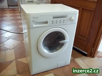 Pračka ELECTROLUX EWS 1050 Vision - 1000 ot., 4,5 kg, SLIM