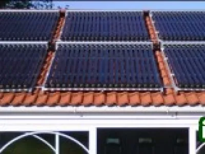 Prodám Solární systém U PIPE ohřev TUV 200 l