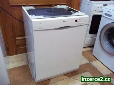 Myčka nádobí BOSCH SGS43A92 (široká)