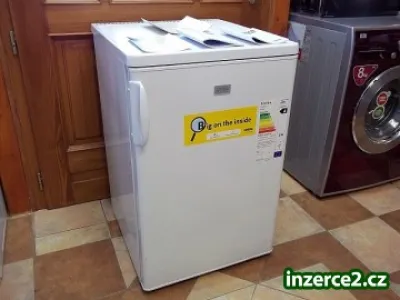 Lednice s mrazáčkem ZANUSSI ZRG314SW (NEPOUŽITÁ)