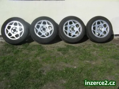 Prodám celá alu kola včetně pneu