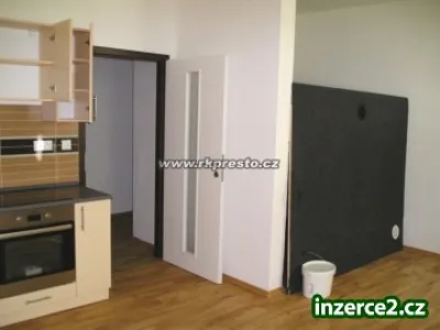 Prodej bytu 1+kk, OV, centrum ČB.