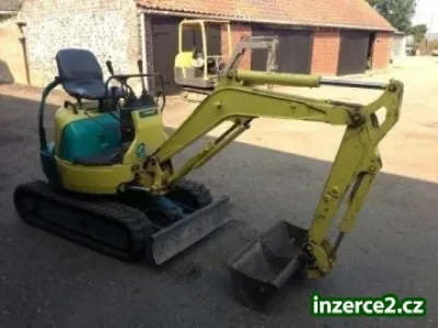Minibagr Yanmar SV310