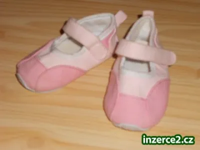 Růžové capáčky, vel. 19