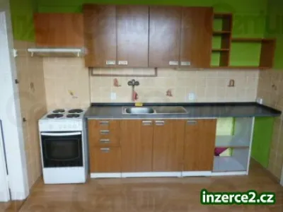 Praktický byt 1+1, 40m2 v RD, obec Roztoky u Prahy