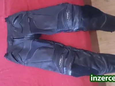 oblečení na motorku