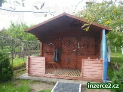 Chata na pozemku 1010m2, Kralupy nad Vltavou