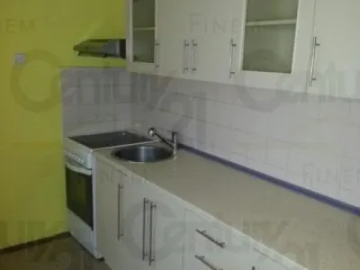 Slunný byt 2+1, 52m2, OV, Mělník