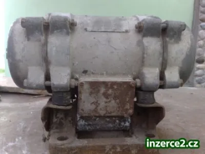 Prodám El. motor 380V 0.48 kW v monobloku s převodovkou
