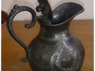 Stříbrný korbel