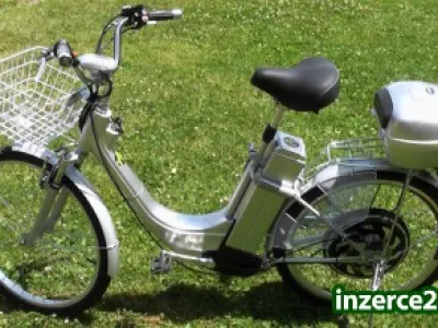 CESTOVNÍ LUXUSNÍ ELEKTRO - MOPED ABSOLUT CITY 750W /36V-750W/ + 6-TI stupnová přehazovačka  JEZDĚTE TÉMĚŘ ZDARMA - BEZ ŠLAPÁNÍ - BEZ ŘIDIČÁKU A BEZ SPZ+POVINNÉHO POJIŠTĚNÍ !!!