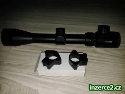 Puškohled s červeným i zeleným světlem. Optika-puš