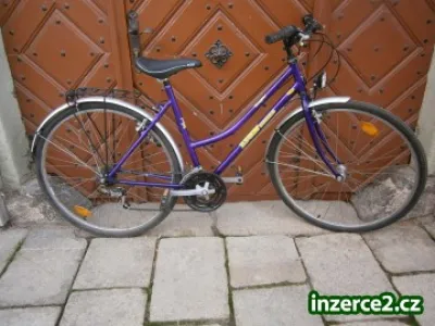 dámské trekové kolo zn. Lion  Bikes, vel. kola 38 palců