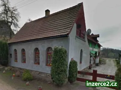 Prodej domu 81m2 + 250m2 hospodářská budova