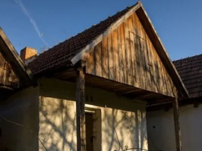 Prodej bůdy ve Veletinách