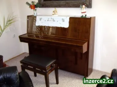 Koupím pianino nebo křídlo
