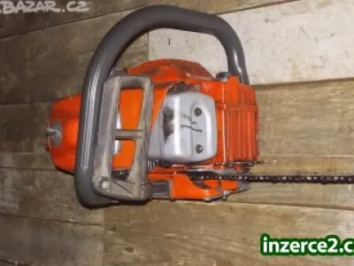Motorová řetězová pila Oleomac 947