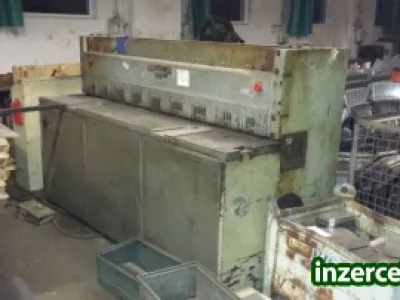 Tabulové nůžky NTE 2000/2,5B