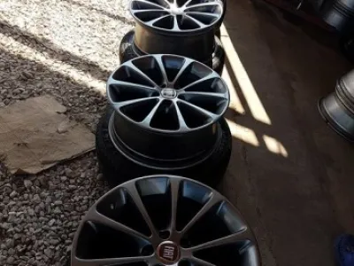 Alu sada Fiat Croma r18