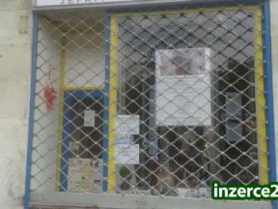 Rekonstrukce obchodně-prodejních výkladů