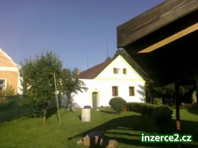 Prodám rekonstr. zeměděl. usedlost -chalupu