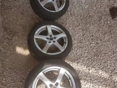sada Borbet Škoda VW 5x112 7jx17